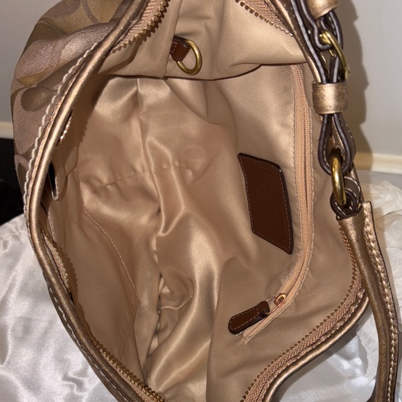 COACH SoHo Signature Hobo - Picture 8 of 8